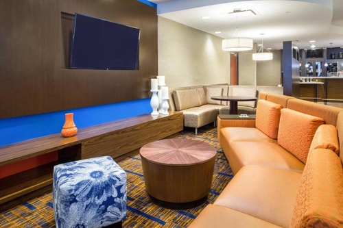 King Room Near Museum of Illusions Houston HOU 6 Luxury Bookings