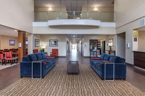 Queen Room Near Methodist Training Center HOU 6 Luxury Bookings