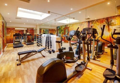 Standard Double Or Twin Room Near Holland Park LON 15 Luxury Bookings