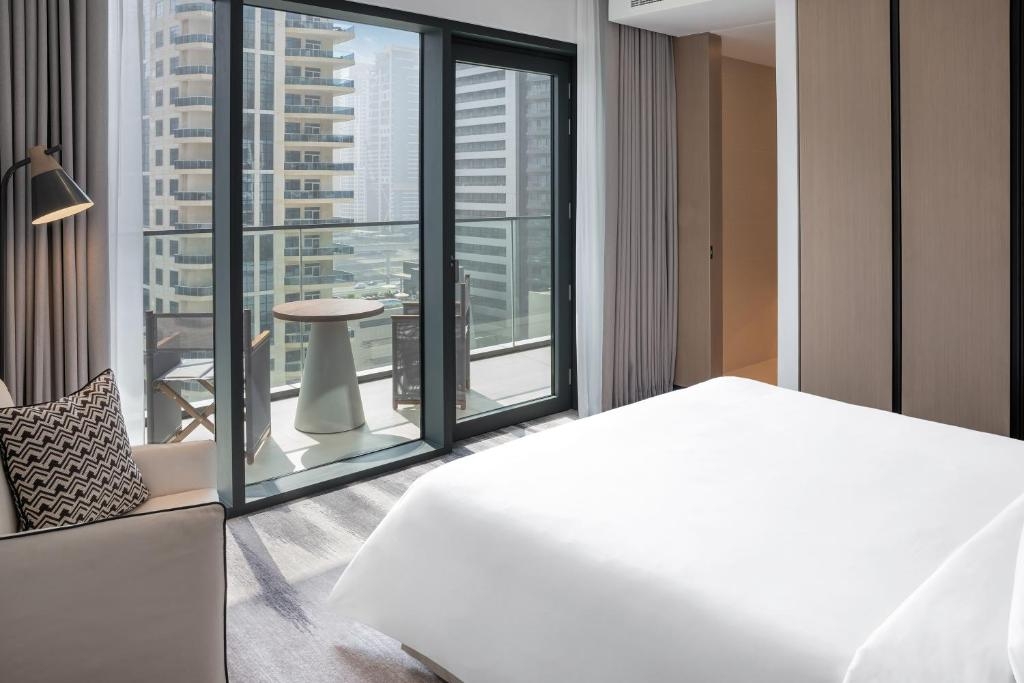 Deluxe Room City View Near Dubai Marina Mall Luxury Bookings