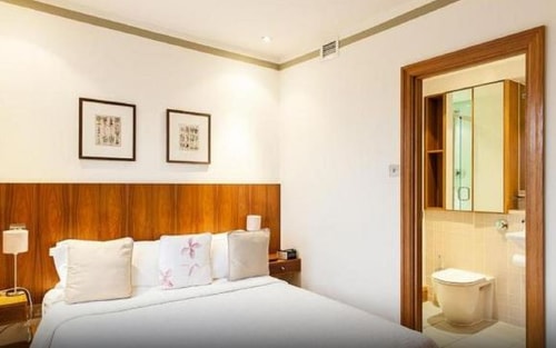 Standard Double Room Near Garden Lodge LON 2 Luxury Bookings