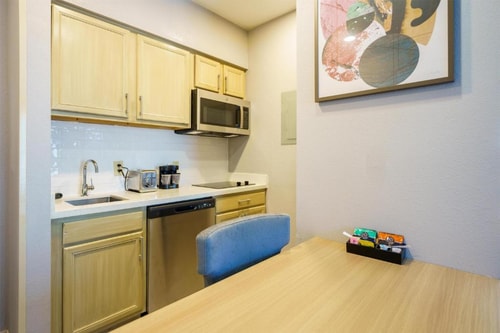 King Studio Suite Near George Bush Park HOU 6 Luxury Bookings