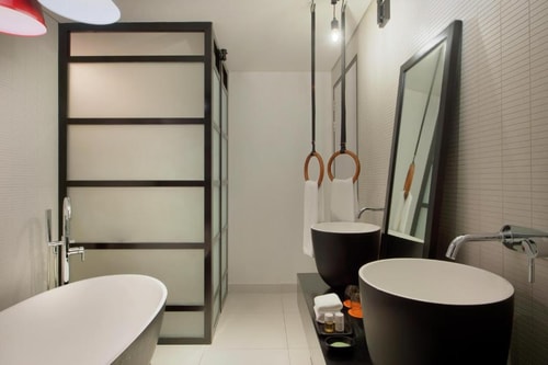 King Or Twin Room Near US Consulate Dubai 4 Luxury Bookings