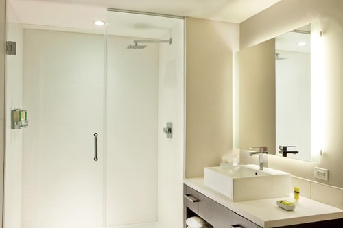 King Guest Room Near Cano Health MIA 13 Luxury Bookings