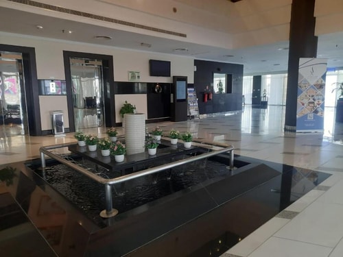 Deluxe King Or Twin Room Near Karama Center Al Ain 9 Luxury Bookings