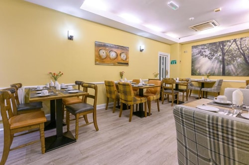 Double Room Near Cleveland Square LON 7 Luxury Bookings
