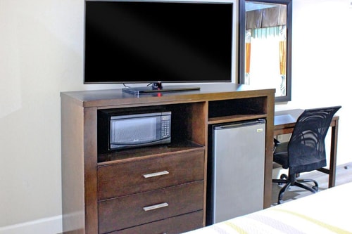 King Suite Near Northwest Point Business Park HOU 4 Luxury Bookings