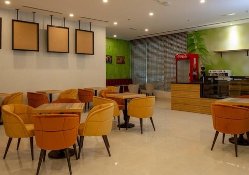 Deluxe Double Or Twin Room Near Citi Supermarket 13 Luxury Bookings