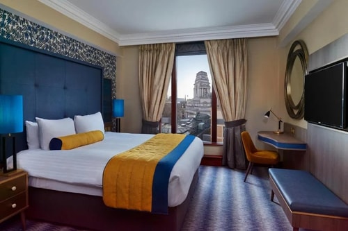 Superior King Room Near Tower Hill Garden LON Luxury Bookings