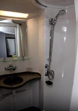 Double Room Near Norfolk Square Garden LON 7 Luxury Bookings