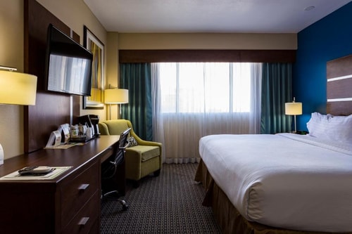 Standard King Room Near To Root Square HOU Luxury Bookings