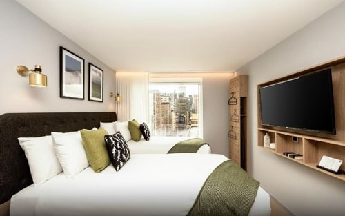Wilde Studio Near Apex Table Tennis LON 2 Luxury Bookings