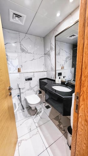 One Bedroom Apartment Near Capital Park 10 Luxury Bookings