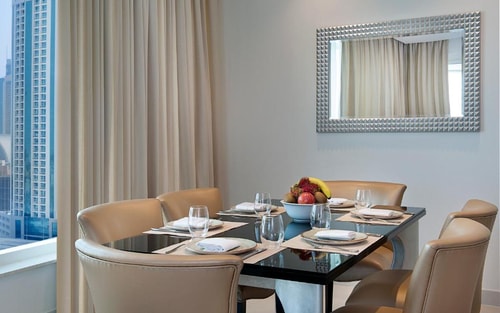 One Bedroom Suite Near Bay Square Dubai 2 Luxury Bookings