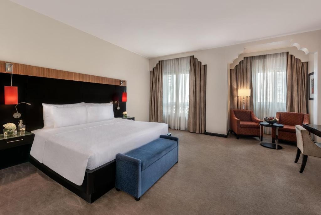 Deluxe Room Near Ibn Battuta Mall Luxury Bookings