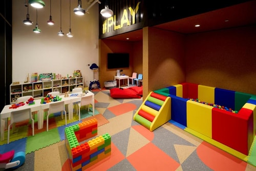 King Or Twin Room Near Al Marjan Island Playground 10 Luxury Bookings
