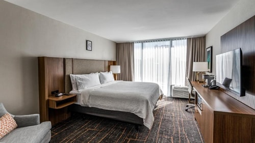 Standard King Room Near Regal Row Hospitality DAL 1 Luxury Bookings