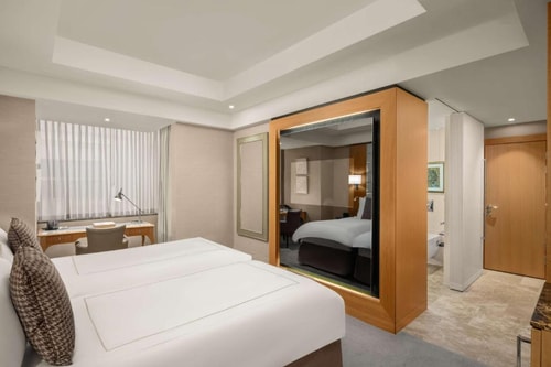 Superior King Or Twin Room Near St James Park LON 1 Luxury Bookings