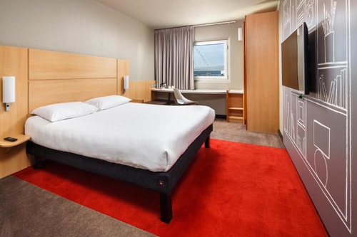 Double Or Twin Room Near Club Store West LON Luxury Bookings