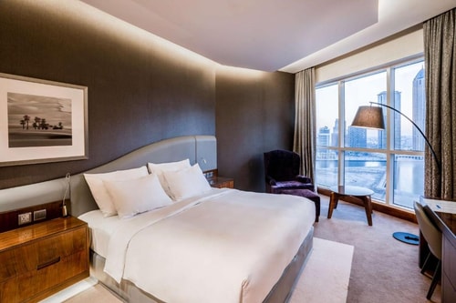 Standard Room Near Grosvenor Business Bay Tower Luxury Bookings