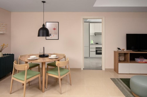 Studio Suite Room Next to DIFC Metro Dubai 5 Luxury Bookings