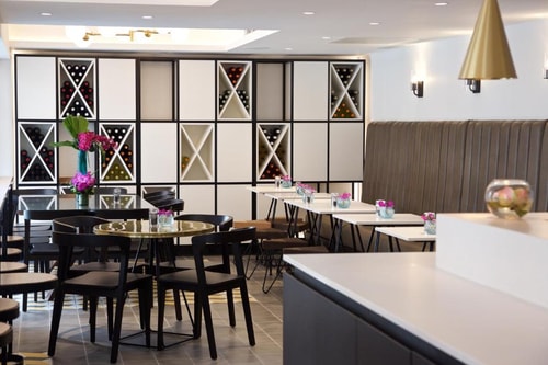 Queen Room Near Soho Square Gardens LON 8 Luxury Bookings