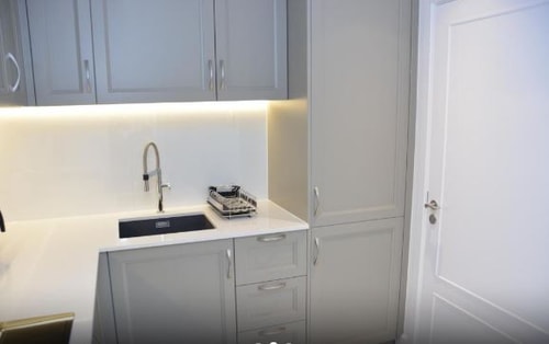 1 Bedroom Deluxe Apartment Near Barclays Bank LON 14 Luxury Bookings