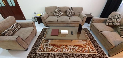 Two Bedroom Apartment Near Electra Park 5 Luxury Bookings