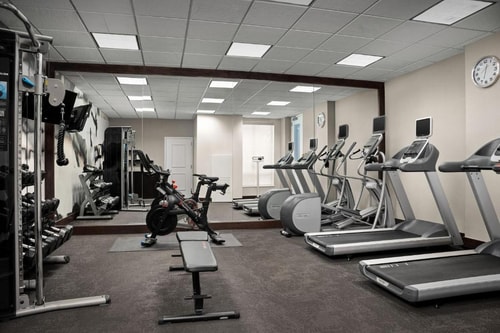 Queen Studio Near Beeler Memorial Pocket Park HOU 8 Luxury Bookings