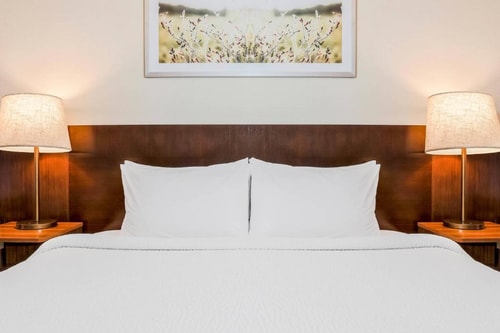 King Room Near Black Rock Coffee Bar HOU 2 Luxury Bookings