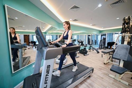 Premium Twin Room Near City Down Mini Mart Dubai 11 Luxury Bookings