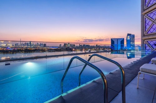 King Or Twin Studio City View Near Dhow Wharfage 16 Luxury Bookings