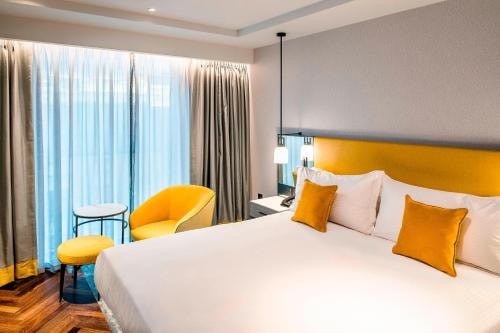 King Room Near London City Mission LON Luxury Bookings