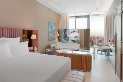 Urban Living King Studio Near Regalia Tower Dubai Luxury Bookings