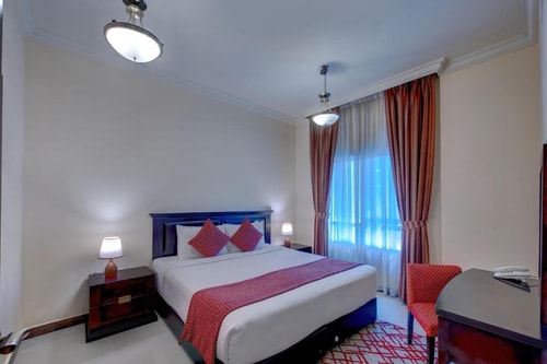 Deluxe King Or Twin Studio Near Naif Park Dubai Luxury Bookings