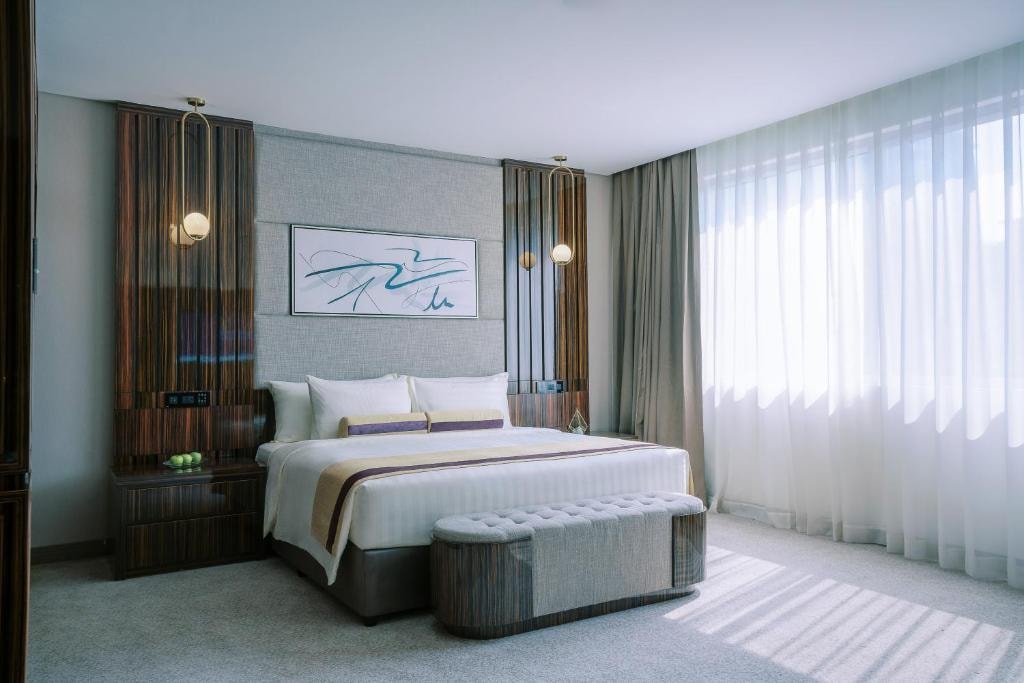 2 Bedroom Suite Pet Allowed Near Dubai Creek Plaza Luxury Bookings