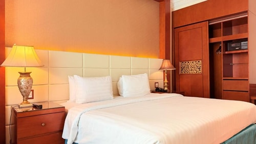 Superior Room Near Carryfood Supermarket 6 Luxury Bookings