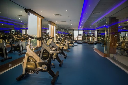 Classic King Or Twin Room Near Mall Of Al Ain 13 Luxury Bookings