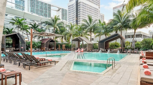 Urban King Room Near Brickell City Centre MIA 10 Luxury Bookings