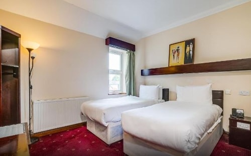 Double Or Twin Room Near Springfield Gardens LON 3 Luxury Bookings