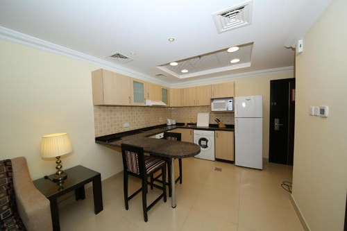 Studio Apartment Near Mall Of Emirates 4 Luxury Bookings