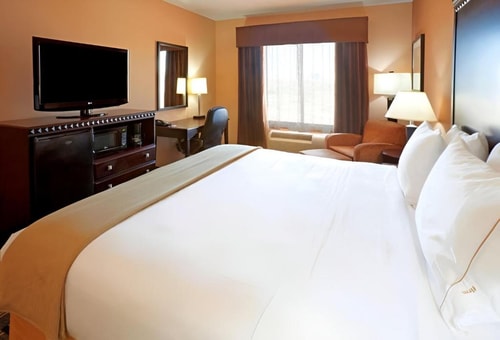 Standard Room Near Dallas Collision Center DAL Luxury Bookings