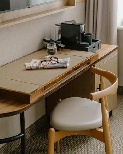 Standard Queen Room Near St Pauls Cathedral LON 4 Luxury Bookings