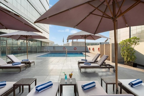 Deluxe Room Near City Center Deira 6 Luxury Bookings