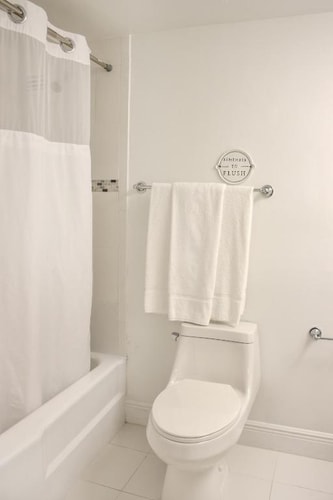 Deluxe Ocean View Two Bedroom Suite MIA 9 Luxury Bookings