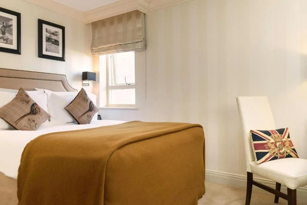 Standard Double Room Near St Mellitus College LON Luxury Bookings