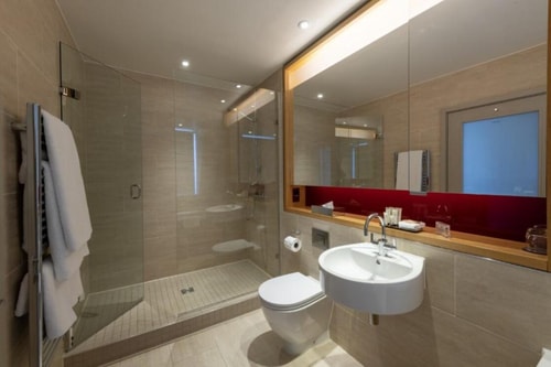 City King Room Near The Maughan Library LON 2 Luxury Bookings