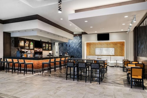 King Studio Suite Near George Bush Park HOU 5 Luxury Bookings