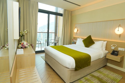 Standard Room Near By Dubai Creek In Jaddaf Ac Luxury Bookings