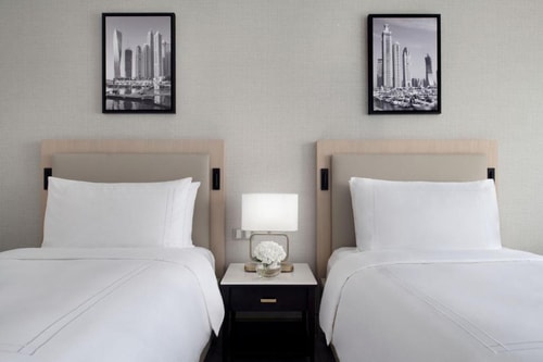 Executive Room City View Near Dubai Marina Mall 3 Luxury Bookings